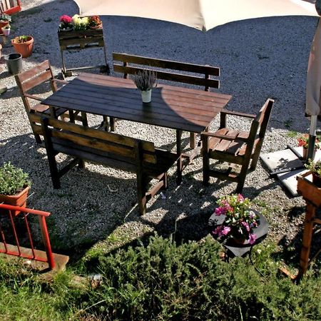 Serendipity House B&B Террануова-Браччолини Экстерьер фото