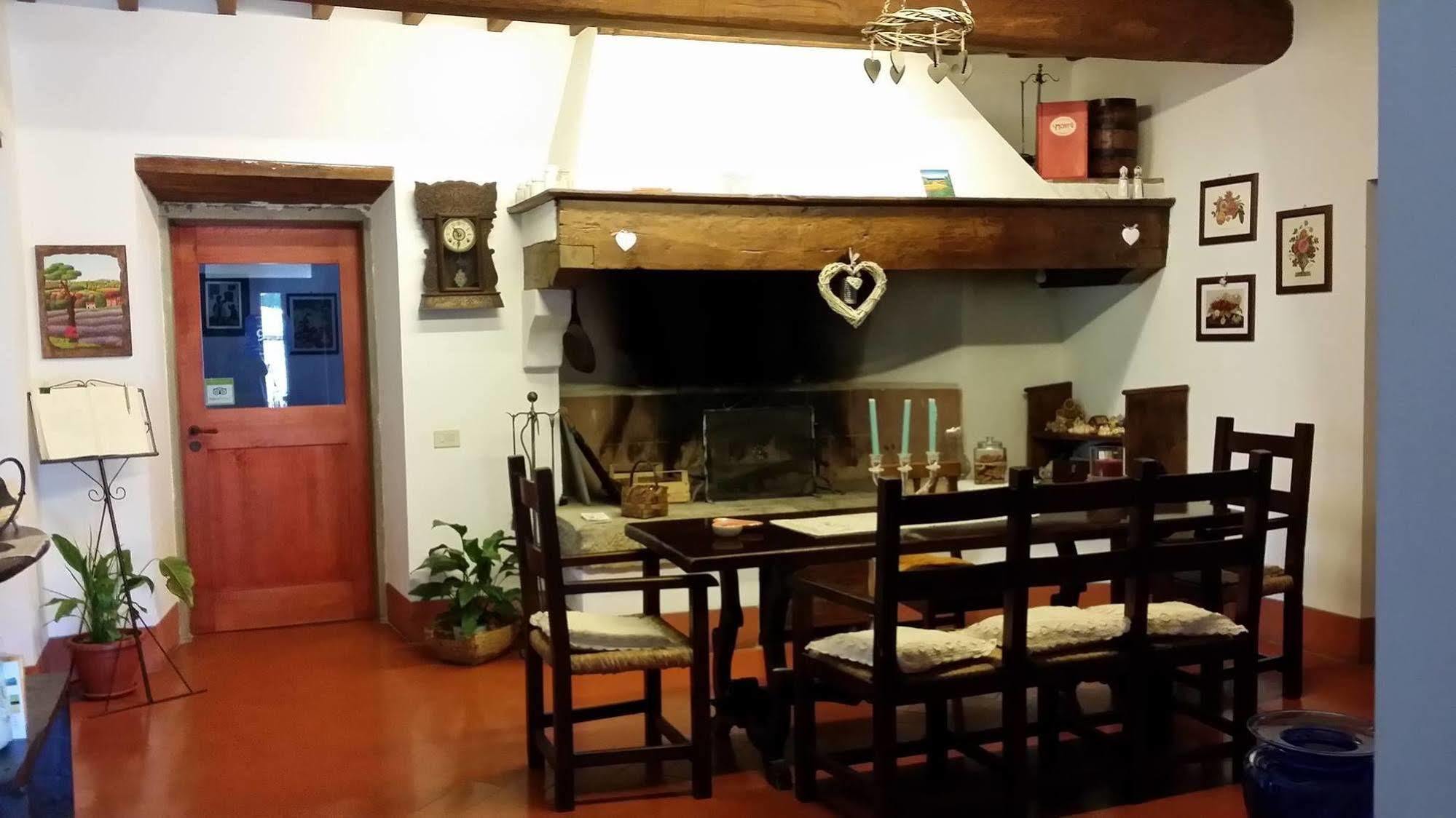 Serendipity House B&B Террануова-Браччолини Экстерьер фото